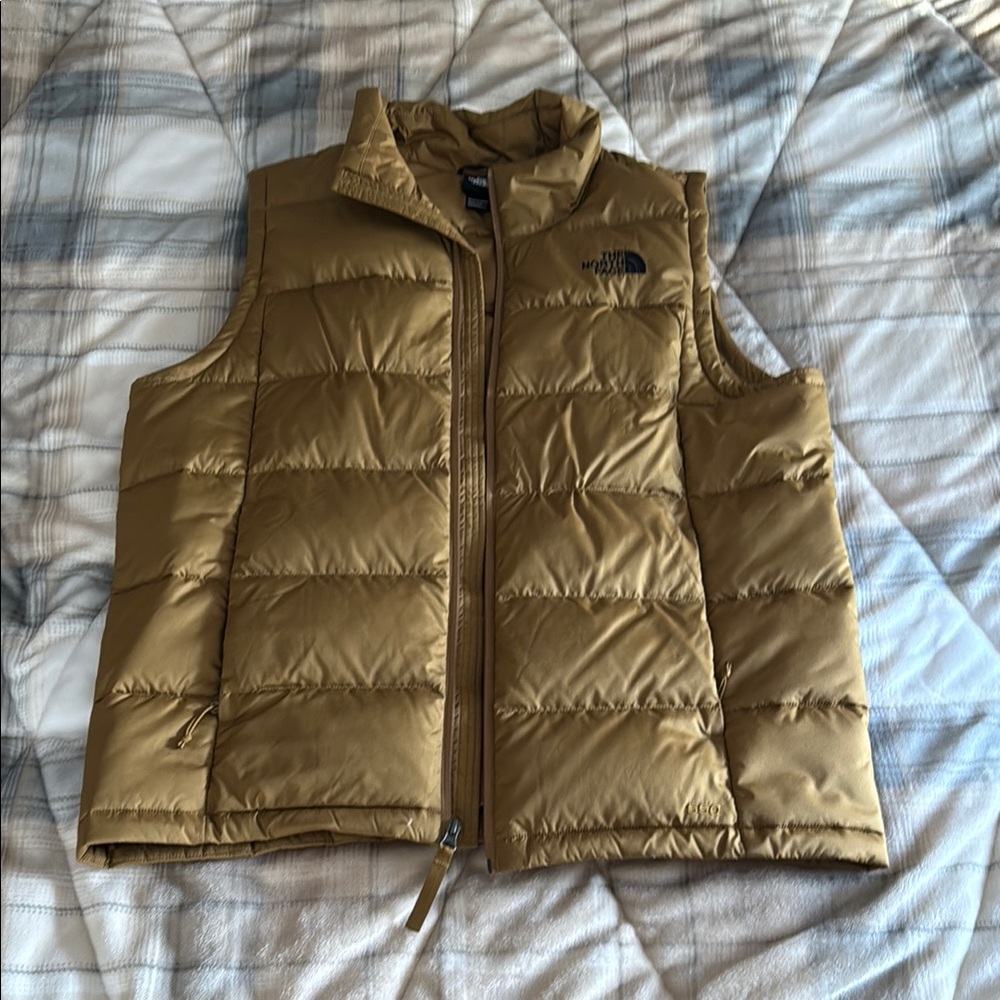 The North Face Puffer Vest in Olive